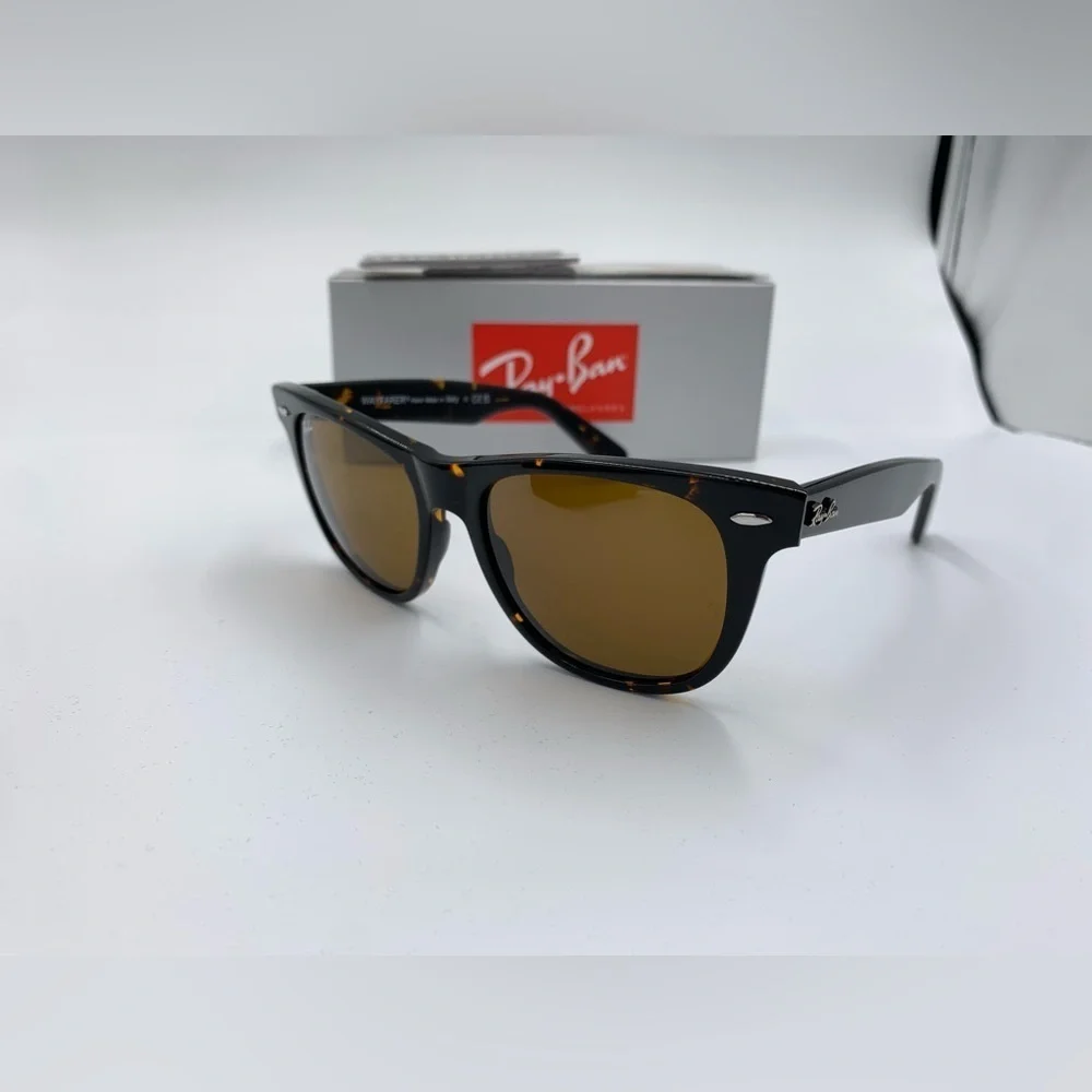 Ray-Ban Tortoiseshell Black Frame Brown Lenses Wayfarer Sunglasses